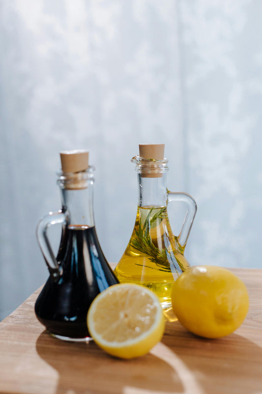 Cold-Pressed Extra Virgin Olive Oil vs. Regular Olive Oil: Key Differences in Quality, Flavor, and Health Benefits